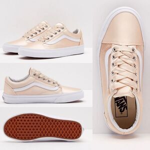 Vans Old Skool Satin Lux Blush Ribbon Lace Up Sneaker Shoes Rare Size 7